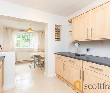 2 bedroom end of terrace house to rent - Photo 1