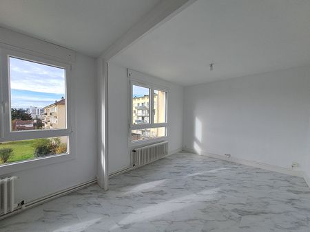 Location Appartement 4 pièces 60m² - Photo 3