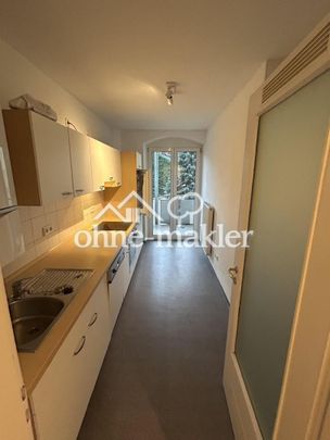 IDEAL GESCHNITTENE 2 ZI. ETW mit Balkon und Einbauküche - Photo 1