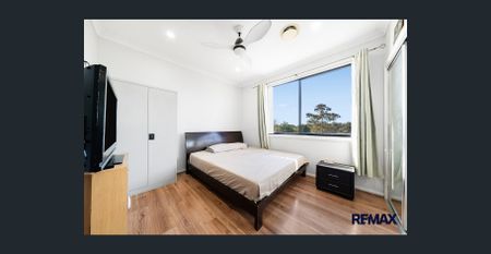 Spacious Contemporary Family Home in Quiet Sought-After Rooty Hill Street - Photo 2