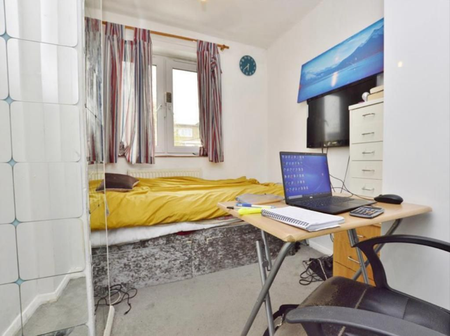 Kelland Road - Photo 5