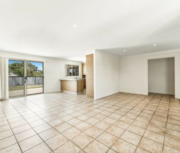 2/4A Blake Street, WILSONTON - Photo 3