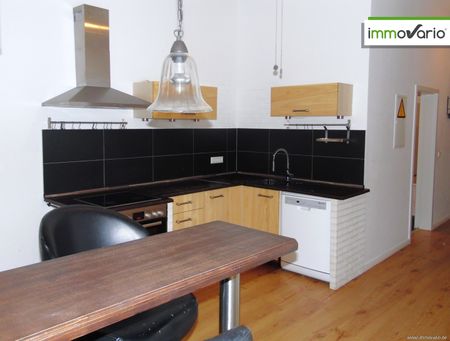 Wohnen in der Altstadt. Schöne 2-Raum-Wohnung in Hochparterre mit Wanne, Balkon und Einbauküche - Photo 5