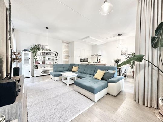 Appartement te huur: Johan Hofmanstraat 274 1069 KE Amsterdam - Photo 1