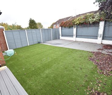 3 bedroom detached house to rent - Photo 4