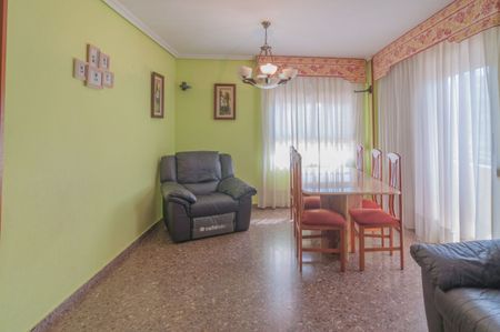 Flat in Valencia - Photo 2