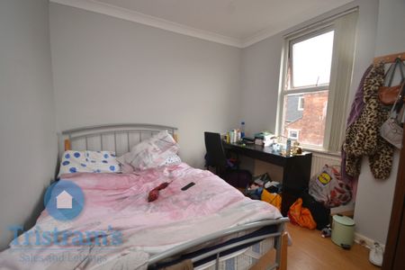 6 bed End Terraced House for Rent - Photo 4