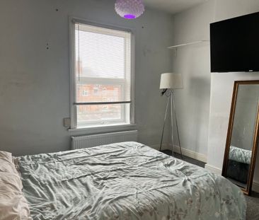 Wood Street, Newark, Notts, NG24 - Photo 4