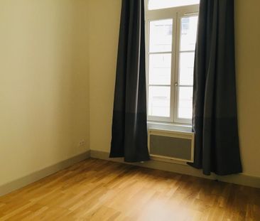Location Appartement 2 pièces 59m² TOURS 37000 - Photo 6