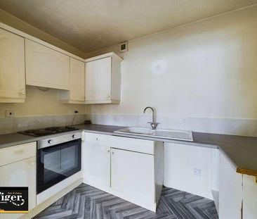 Bispham Road, Blackpool, FY2 - Photo 5