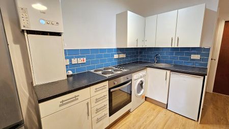 1 bedroom flat to rent - Photo 2