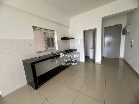 The Wharf Residence - Photo 2