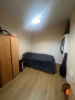 Room in a Shared House, Crofton St, M14 - Photo 1