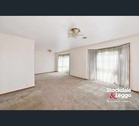 5 Abbey Alley, Greenvale, Vic 3059 - Photo 1