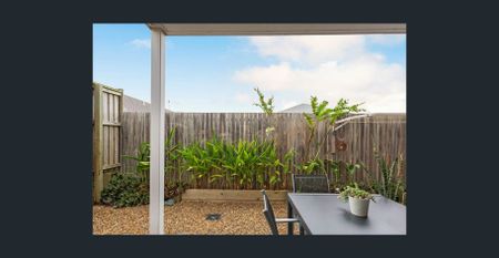 Beautiful Mango Hill Townhouse - Photo 4