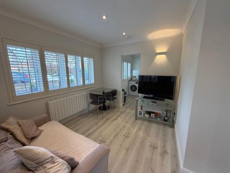 1 bedroom house to rent - Photo 3