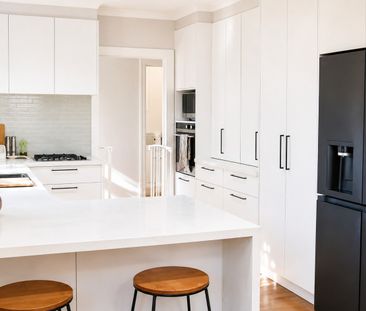 Low Maintenance Living With Space, Comfort And Privacy - Photo 1