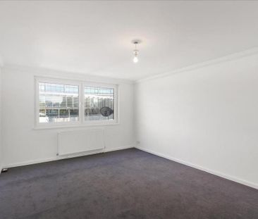 4 bedroom terraced house to rent - Photo 4