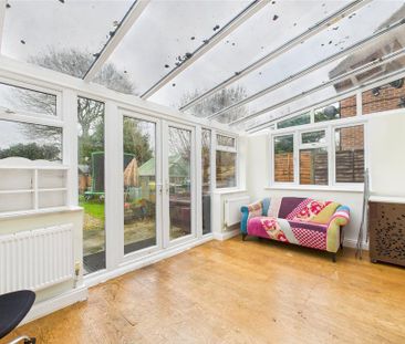 3 bedroom house to rent - Photo 2