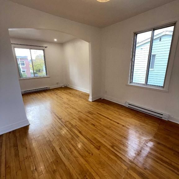 2 Beds 1 Bath Apartment - $1950 - 6-1/2 - Lachine - Photo 1