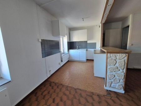 Location Appartement 3 pièces 69m² MACON 71000 - Photo 4