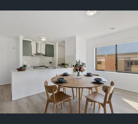 44 Delma Crescent, Seymour, Vic 3660 - Photo 1