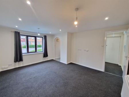 Swaythling Close, London N18 - Photo 4