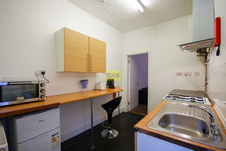 537A Bristol Road - Photo 4