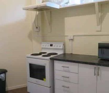 SHARED RESIDENTAL DWELLING IN POPULAR HATAITAI - Photo 1