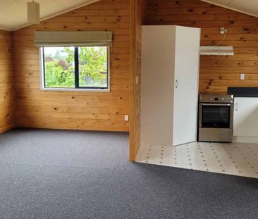 FOR RENT - 48 Lawson Burrows Crescent, Te Anau - Photo 2
