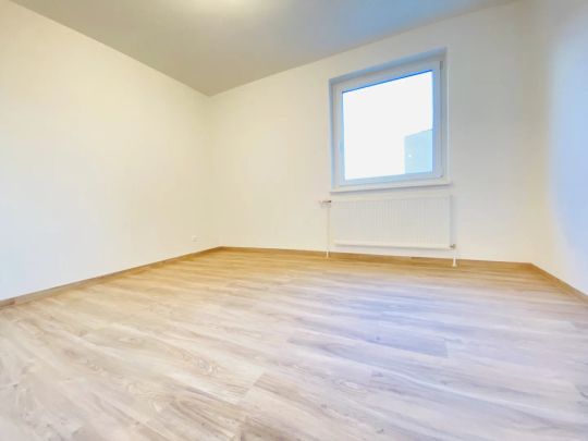 Platz für die ganze Familie: 3-Zimmer-Wohnung mit sonniger Loggia - Foto 1