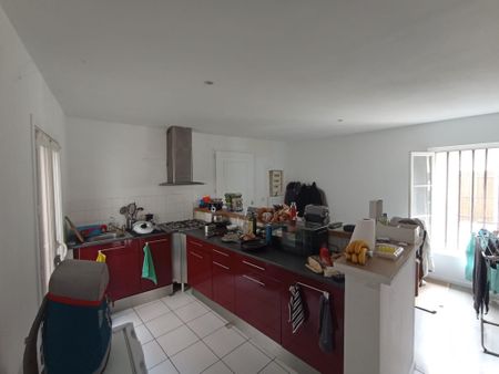 Location Appartement 3 pièces 72m² GRAULHET 81300 - Photo 5