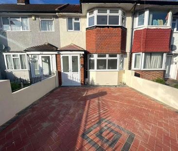 Whitefoot Lane, Bromley, BR1 - Photo 2