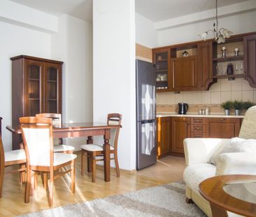 Poznań, Jeżyce ul. Literacka - Zdjęcie 1