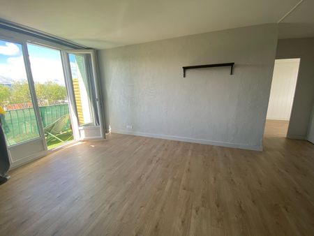 Location Appartement 3 pièces 56m² VALENCE 26000 - Photo 3