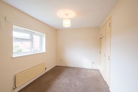 2 bedroom semi-detached house to rent - Photo 5