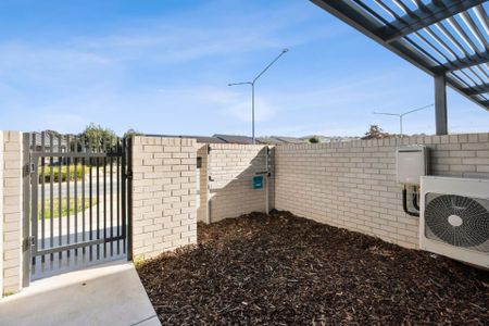 Wanting an Amazing Home Two Bedroom Townhouse? - Photo 4