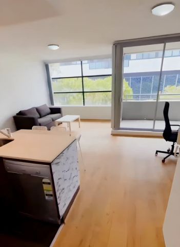 1 Defries Ave, Sydney - Photo 4