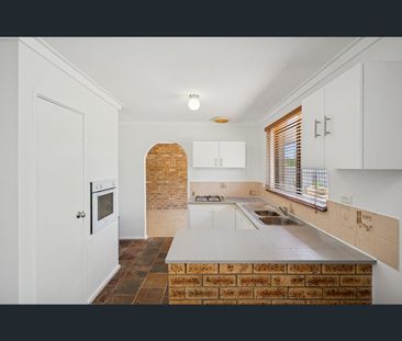 25 Swanley Street, Marangaroo, WA 6064 - Photo 4