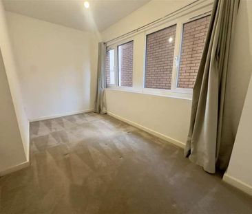 Furze Court, Wickham Road, Fareham, PO16 - Photo 2