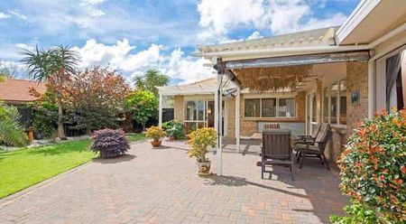 Lovely family home - Photo 4