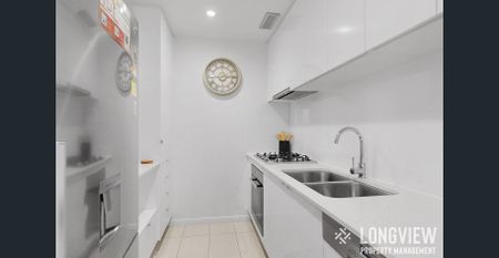 Stylish 1-Bedroom Apartment in the Heart of West End, QLD - Photo 5