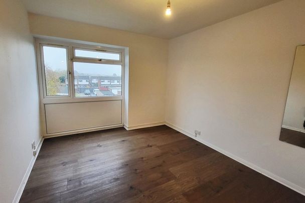 Crossbrook Street - Photo 1