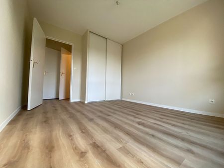 Location Appartement 2 pièces 54m² BOIS GUILLAUME 76230 - Photo 4