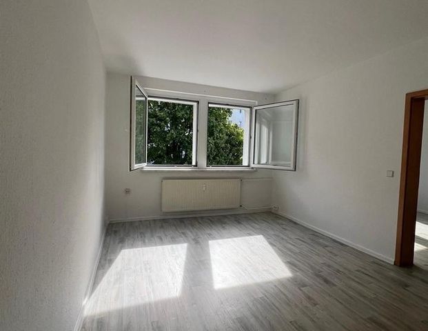 Sofort bezugsfertige 2-Raumwohnung wartet auf Dich! - Foto 1