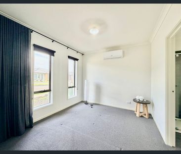 🌿Eco-Friendly Home in Donnybrook-Prime Location!⚡Low Electricity Bi... - Photo 5