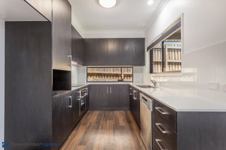 Executive living within one of Toowoomba's most desired areas! - Photo 4