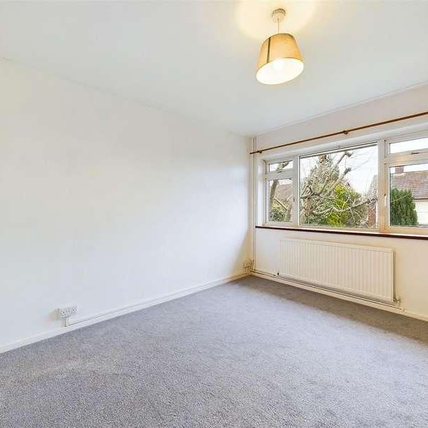 Southbourne Gardens, Ruislip, HA4 - Photo 1