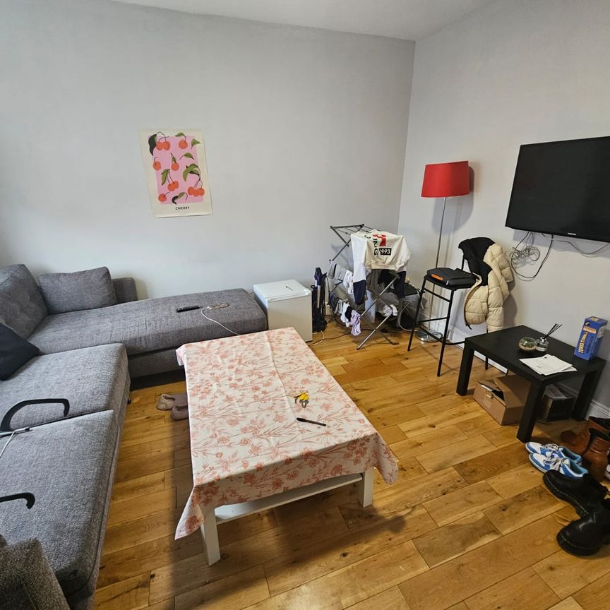 5 Bed - 27 Lucas Street, Woodhouse, Leeds - LS6 2JD - Student - Photo 1