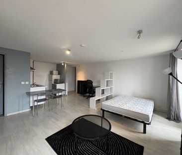 Location Appartement 1 pièce 32m² CASTELNAUDARY 11400 - Photo 5